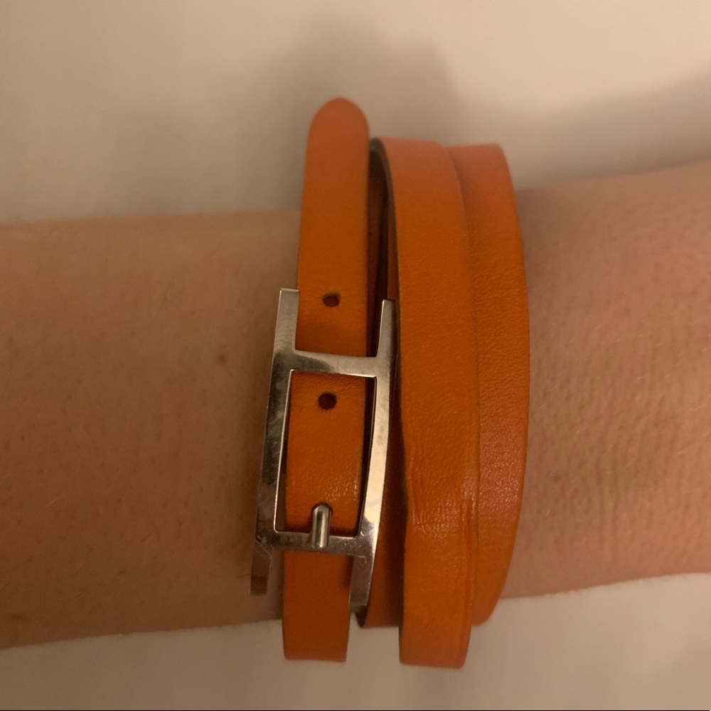 Hermès leather “H” bracelet